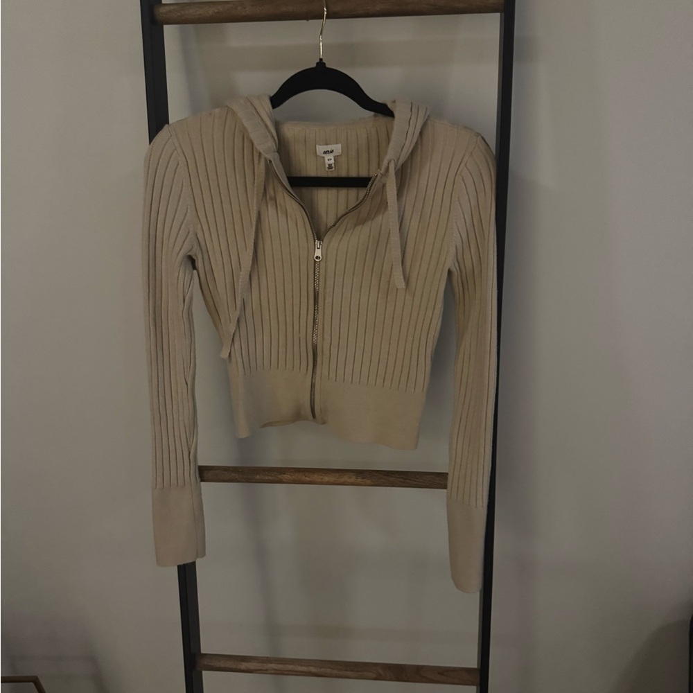 Cream zip up hoodie #hoodie